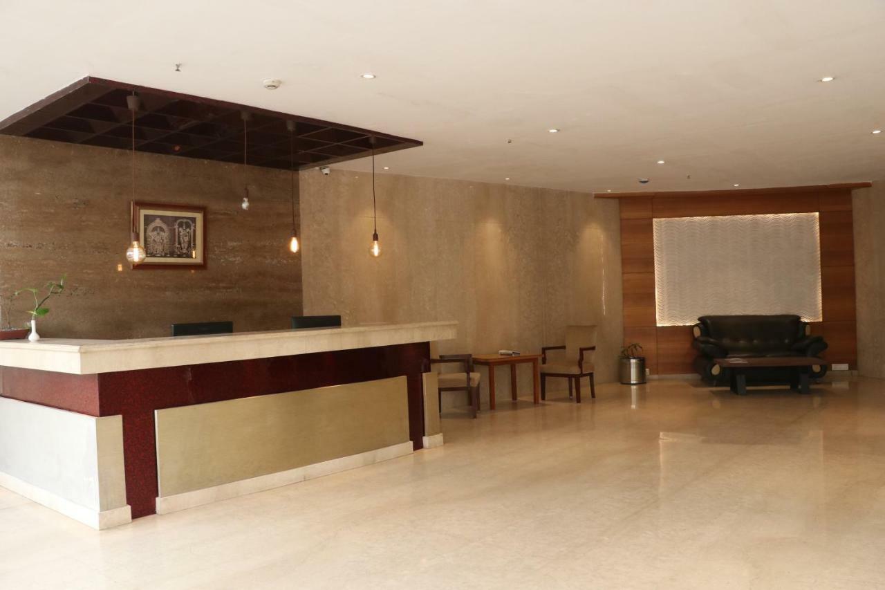 Kings Crown Salt Hotel Kolkata